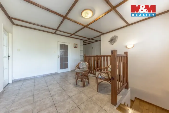 Prodej rodinného domu, Hrdlořezy, 229 m2
