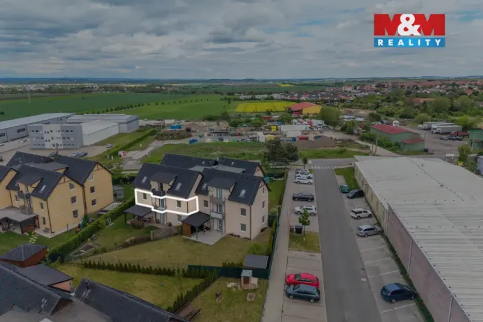 Prodej bytu 3+1, Nehvizdy, Kubišova, 70 m2