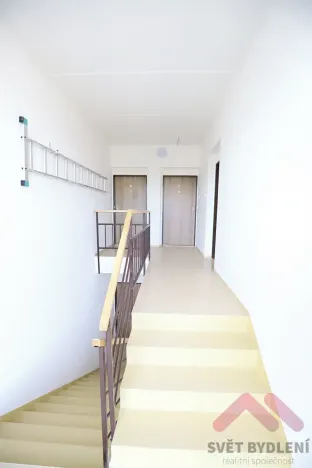 Pronájem bytu 1+kk, Praha - Hloubětín, Pokorného, 34 m2