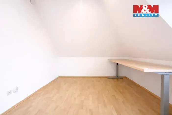 Pronájem kanceláře, Zlín - Prštné, Svat. Čecha, 48 m2