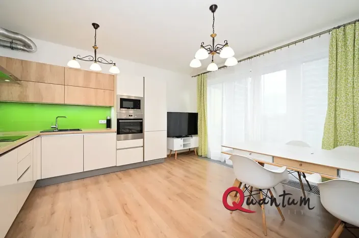 Prodej bytu 3+kk, Praha - Malešice, Počernická, 79 m2