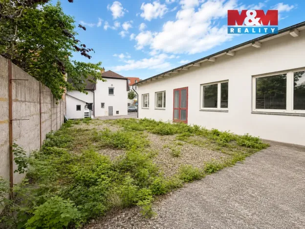 Pronájem obchodního prostoru, Praha - Horní Počernice, Náchodská, 230 m2