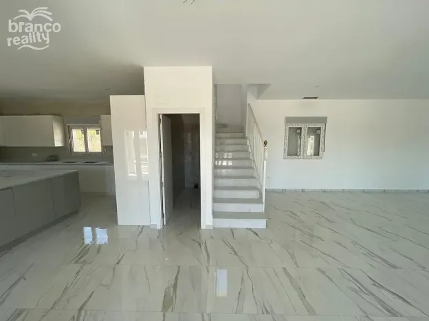 Prodej rodinného domu, Pinoso, Alicante, Španělsko, 270 m2