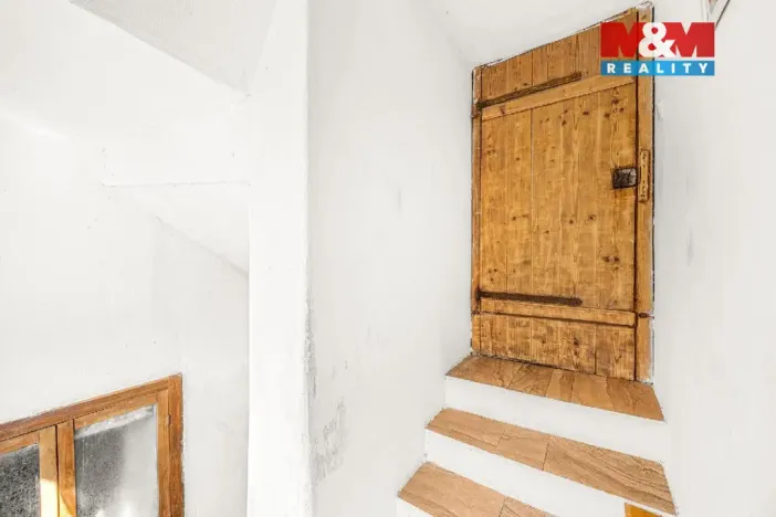 Prodej rodinného domu, Soběhrdy - Žíňánky, 298 m2
