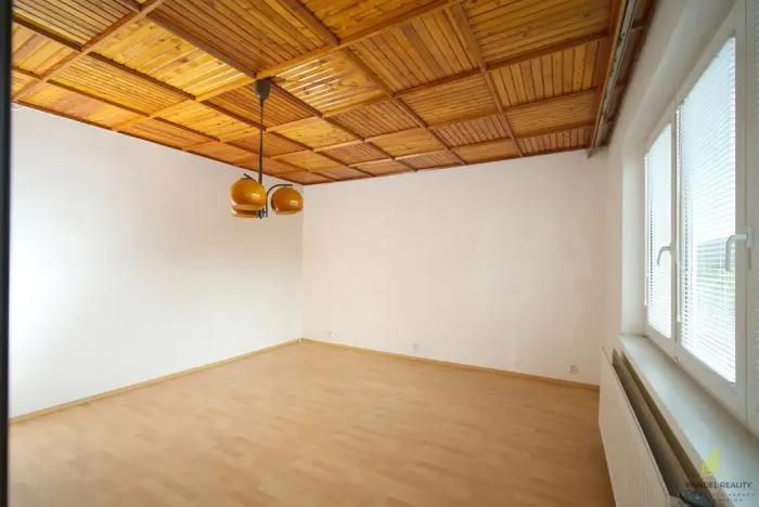 Prodej rodinného domu, Brno - Žebětín, Hostislavova, 190 m2