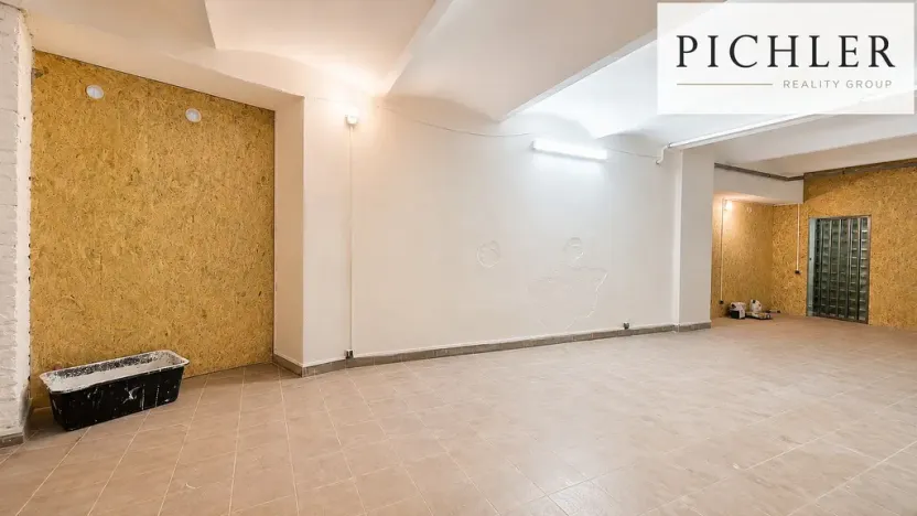 Prodej obchodního prostoru, Karlovy Vary, Moravská, 71 m2