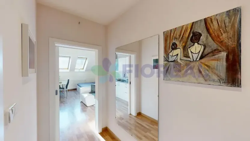 Pronájem bytu 1+kk, Praha - Vinohrady, Lublaňská, 41 m2