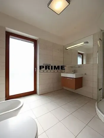 Pronájem rodinného domu, Praha - Jinonice, Vacínovská, 469 m2