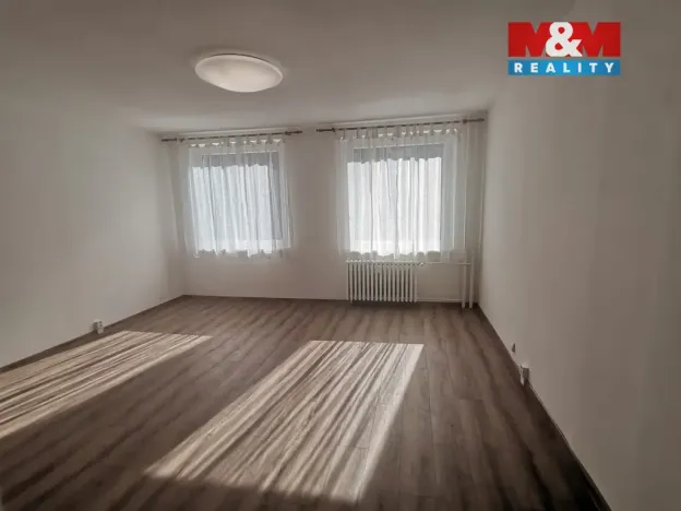 Pronájem bytu 1+kk, Ústí nad Labem - Všebořice, Spartakiádní, 31 m2