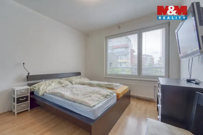 Prodej bytu 2+kk, Praha, Sazovická, 47 m2