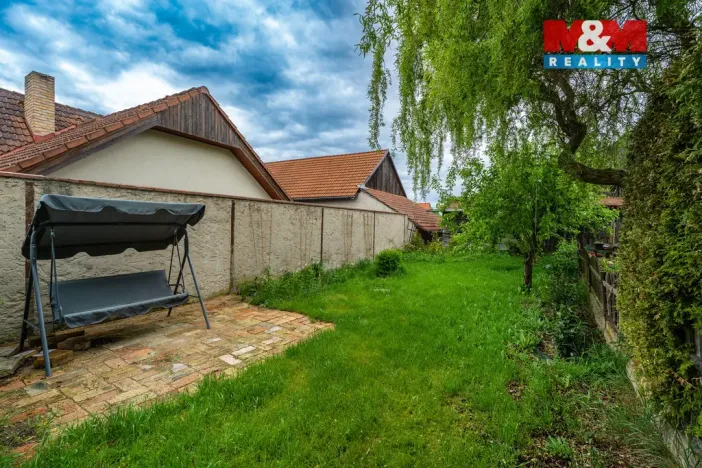 Prodej bytu 1+1, Dymokury - Svídnice, 31 m2