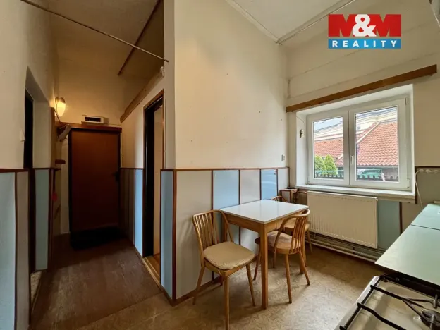 Prodej bytu 2+1, Nový Jičín, Gen. Hlaďo, 58 m2