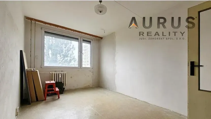Prodej bytu 2+kk, Praha - Chodov, V průčelí, 46 m2