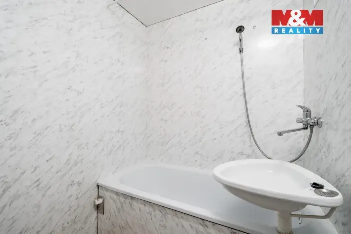 Prodej bytu 1+1, Lovosice, Osvoboditelů, 38 m2