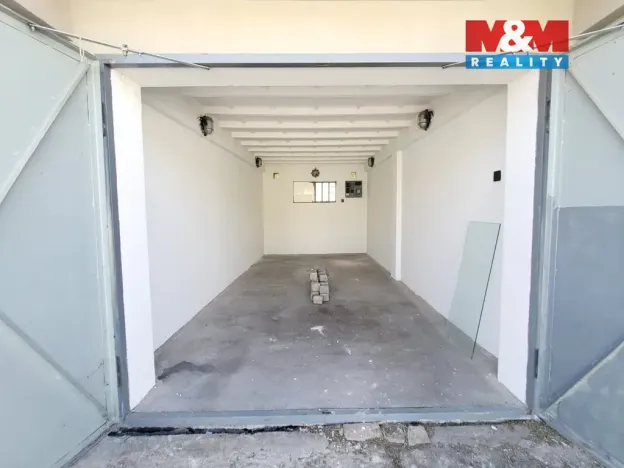 Prodej garáže, Uherské Hradiště, Svatováclavská, 20 m2