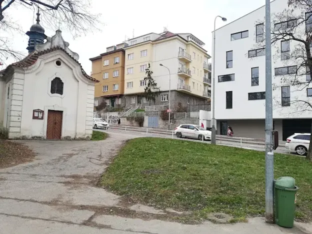 Pronájem bytu 1+1, Praha - Smíchov, Podbělohorská, 45 m2