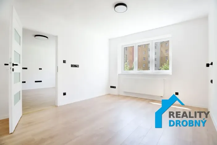Prodej bytu 2+1, Děčín, Podmokelská, 53 m2