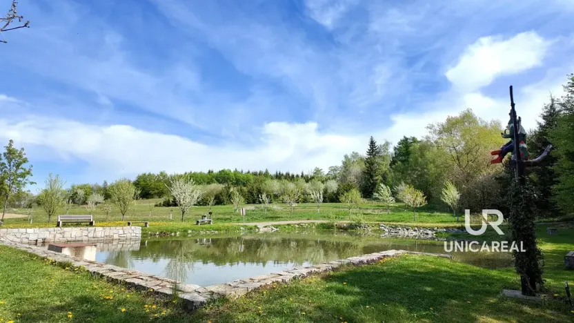 Prodej pozemku, Benešov, 5776 m2