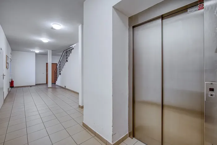 Pronájem bytu 3+kk, Praha - Libuš, Libušská, 80 m2
