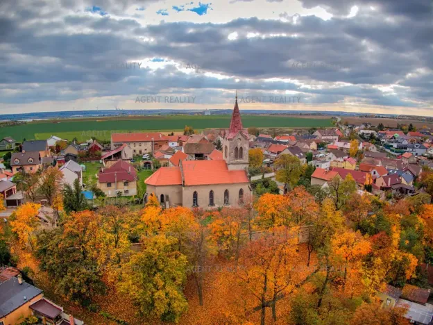 Prodej pozemku pro bydlení, Slaný, 800 m2