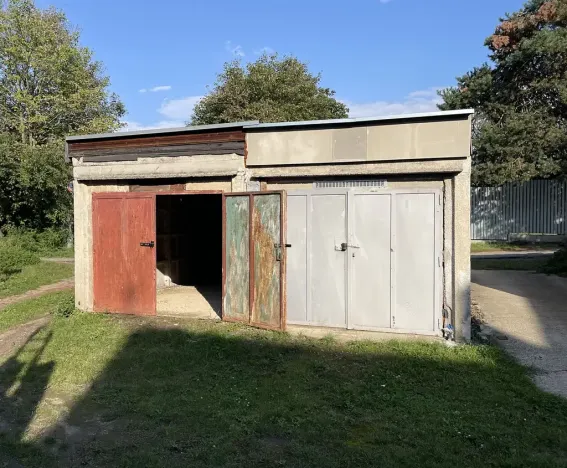 Pronájem garáže, Praha - Hlubočepy, Pod útesy, 18 m2