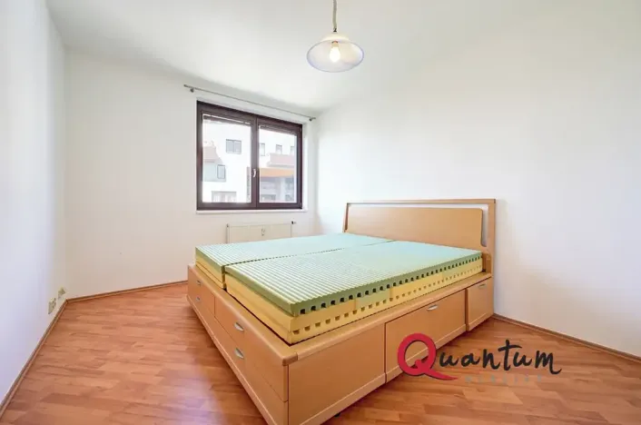 Pronájem bytu 3+kk, Praha - Záběhlice, Na Slatince, 72 m2