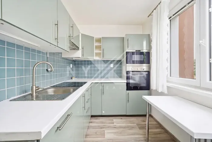 Prodej bytu 2+1, Praha - Malešice, Počernická, 51 m2