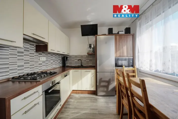 Prodej bytu 3+1, Plzeň - Bolevec, Žlutická, 62 m2