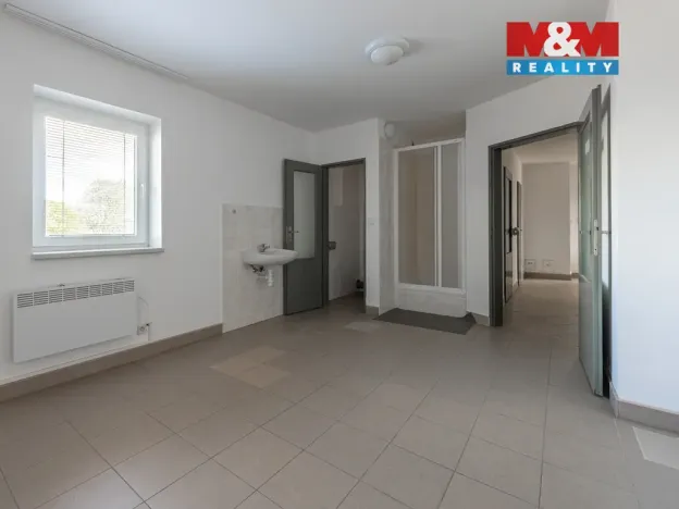Pronájem kanceláře, Postupice - Milovanice, 212 m2