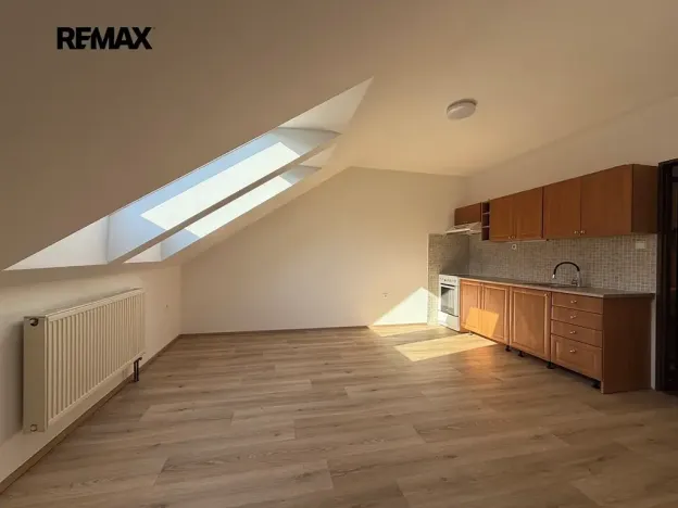 Pronájem bytu 2+kk, Hodonín, Měšťanská, 46 m2