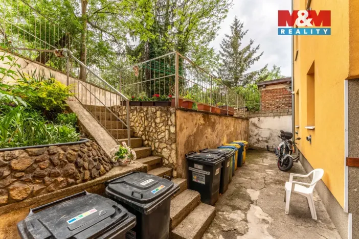 Pronájem bytu 1+kk, Praha - Vysočany, Novovysočanská, 38 m2