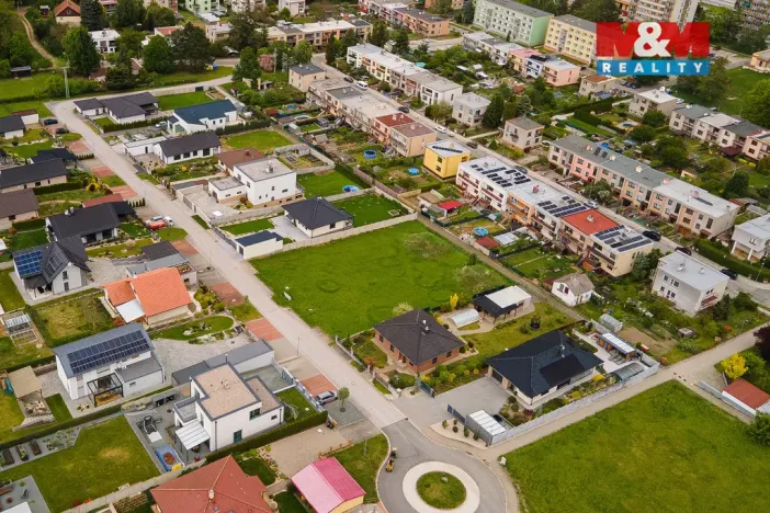 Prodej pozemku pro bydlení, Chvaletice, Západní, 928 m2
