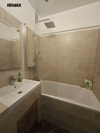 Prodej bytu 2+1, Ostrava, Sokolovská, 57 m2