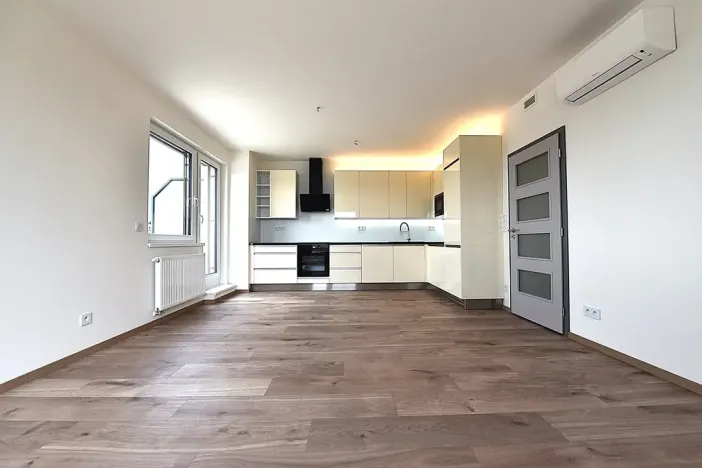 Prodej bytu 3+kk, Praha - Strašnice, Strančická, 138 m2