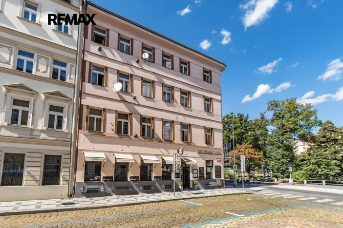 Pronájem restaurace, Praha - Nusle, Sekaninova, 254 m2