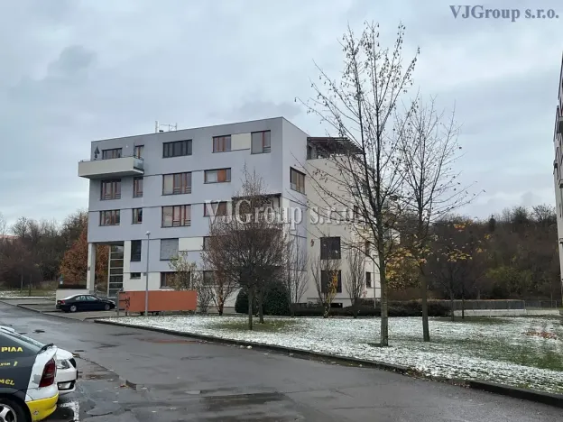 Pronájem garážového stání, Praha - Stodůlky, K zahrádkám, 12 m2