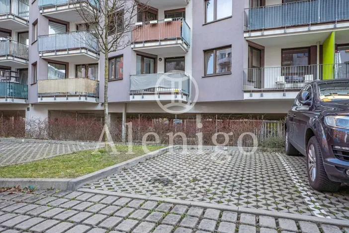 Prodej - jiné, Praha - Střížkov, Zakšínská, 13 m2
