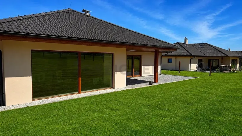 Pronájem rodinného domu, Kunice, Do Horní, 244 m2