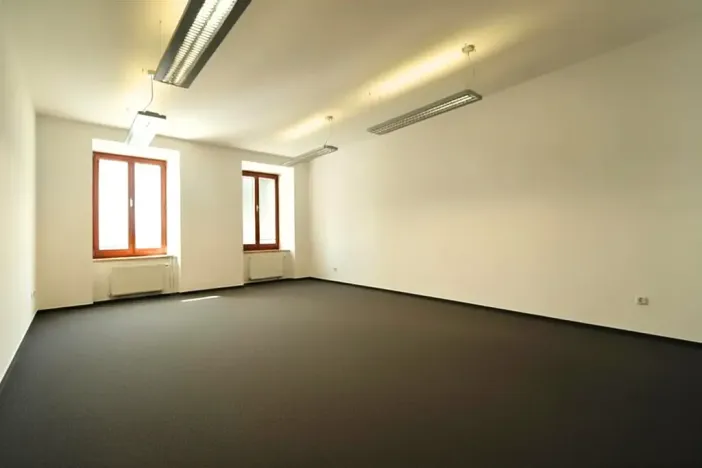 Pronájem kanceláře, Brno, Cejl, 105 m2