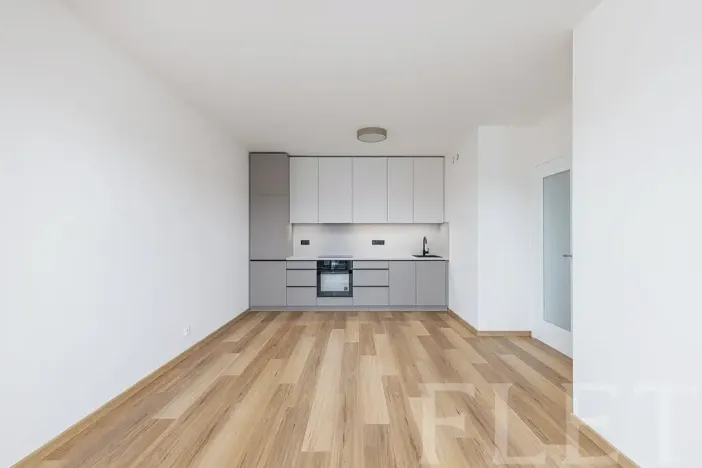 Pronájem bytu 2+kk, Praha - Modřany, Kolmanova, 51 m2
