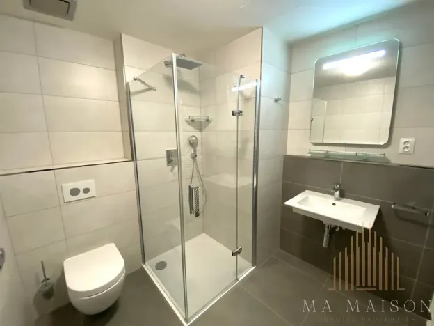 Pronájem bytu 1+kk, Praha - Holešovice, Na Maninách, 33 m2