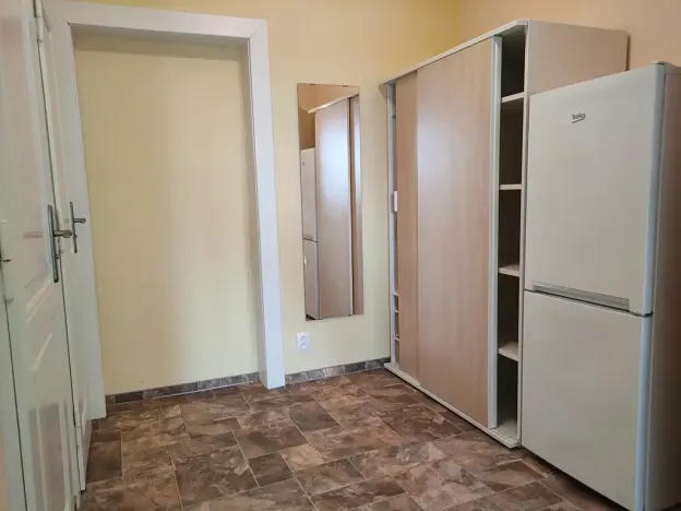 Pronájem bytu 1+kk, Praha - Prosek, Na vyhlídce, 24 m2