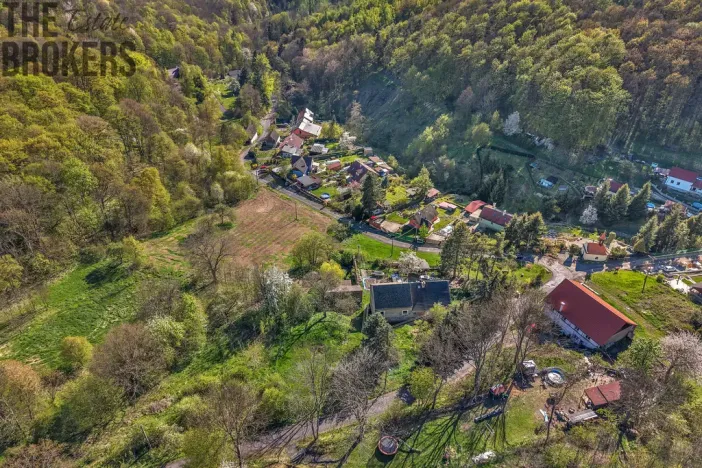 Prodej pozemku, Chuderov, 1718 m2