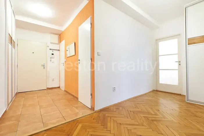 Prodej bytu 2+1, Praha - Holešovice, U měšťanského pivovaru, 86 m2