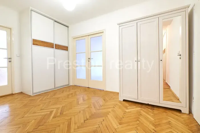 Prodej bytu 2+1, Praha - Holešovice, U měšťanského pivovaru, 86 m2