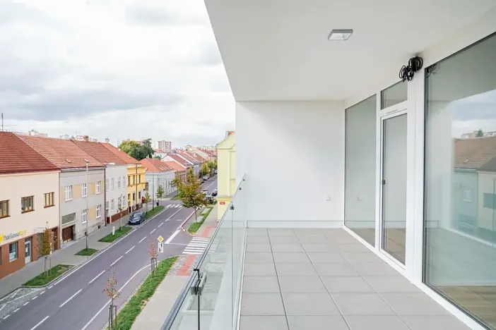 Prodej bytu 4+kk, Znojmo, Jarošova, 110 m2