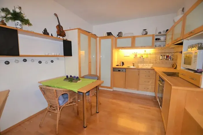 Pronájem bytu 1+kk, Praha - Podolí, Brabcova, 43 m2