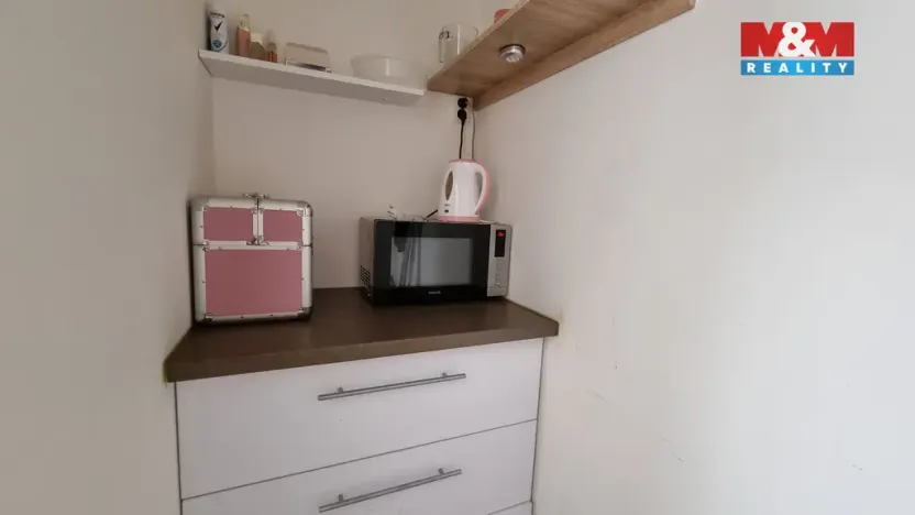 Pronájem obchodního prostoru, Český Těšín, Kysucká, 28 m2
