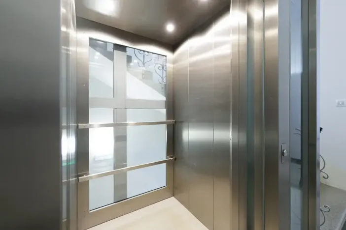 Pronájem bytu 2+kk, Praha - Žižkov, Žižkovo náměstí, 59 m2