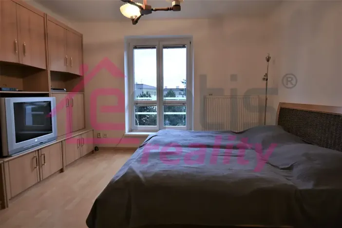 Pronájem bytu 2+1, Praha - Ruzyně, Stochovská, 56 m2